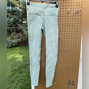 Green/blue high waist dash leggings size small Alo yoga